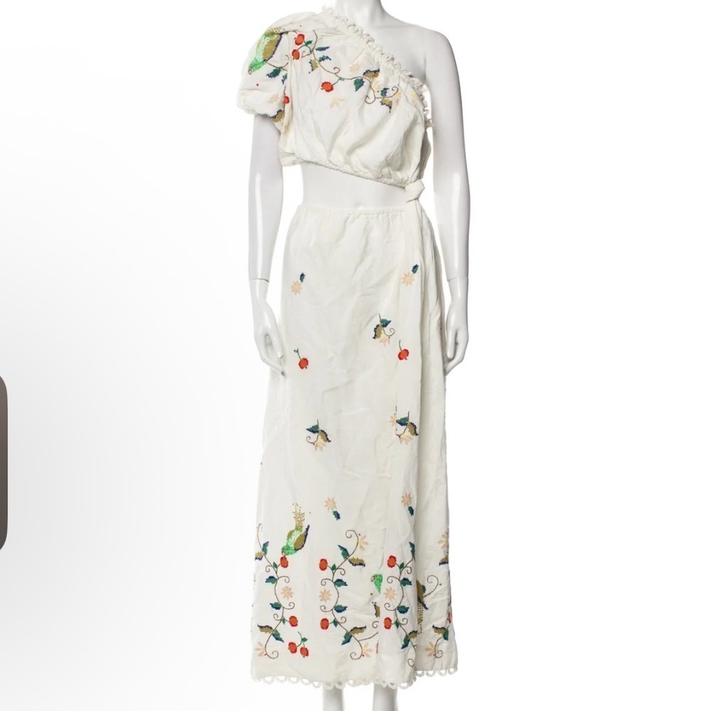 FARM Rio Cream Sleeveless embroidered Pitanga Embroidery Maxi Dress large